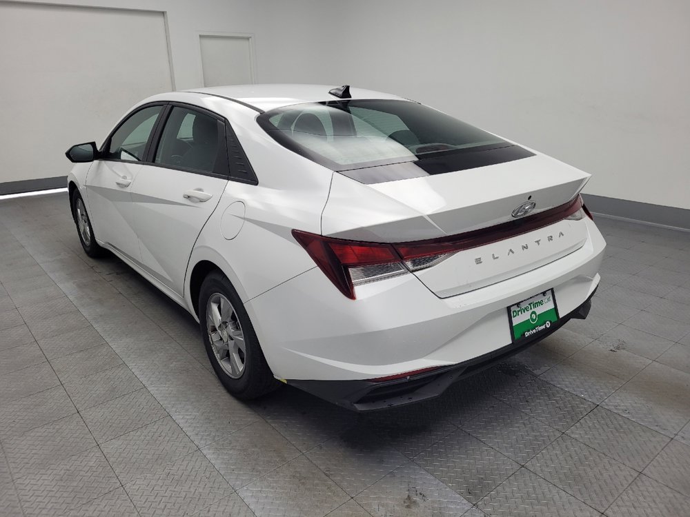 Used 2021 Hyundai Elantra SE image 5