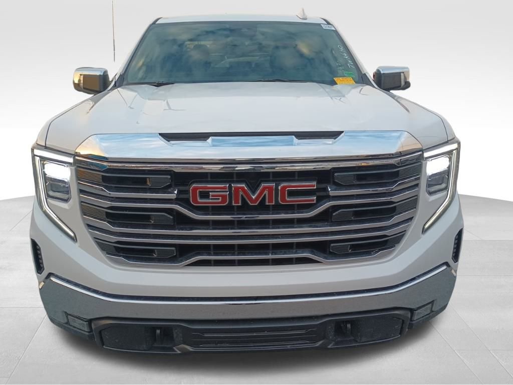 Used 2025 GMC Sierra 1500 SLT image 9