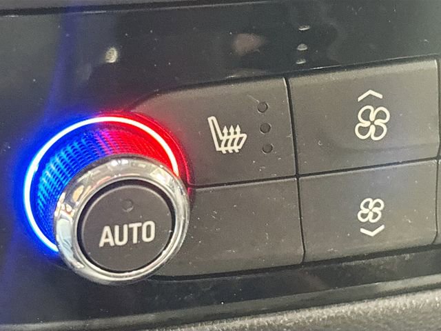 Used 2019 Buick Enclave Essence FWD image 22