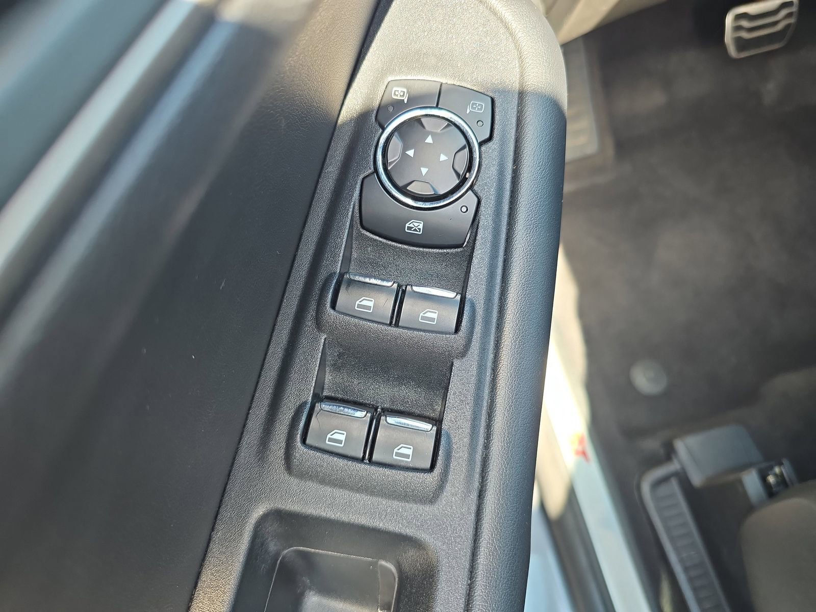 Used 2024 Ford Edge ST-Line AWD/4WD image 14