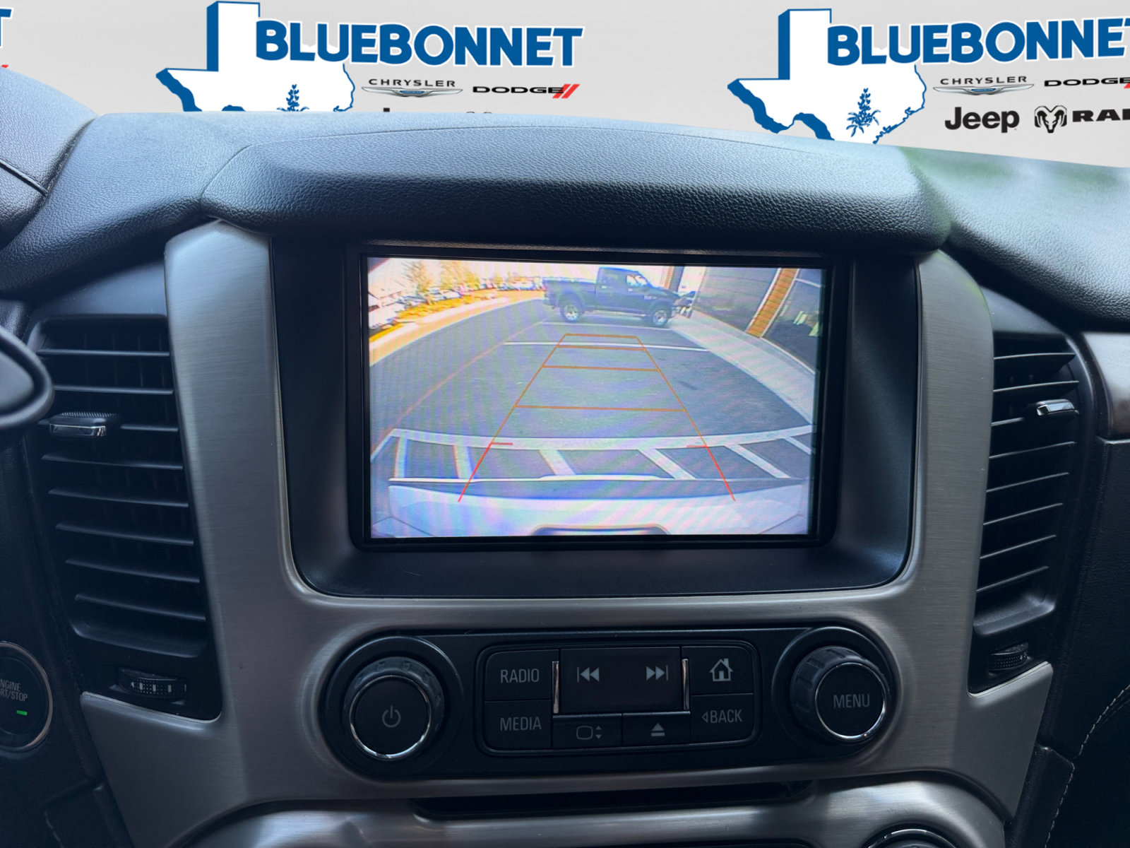 Used 2018 GMC Yukon Denali RWD image 16
