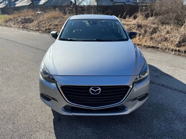 Used 2017 MAZDA MAZDA3 Touring FWD image 3
