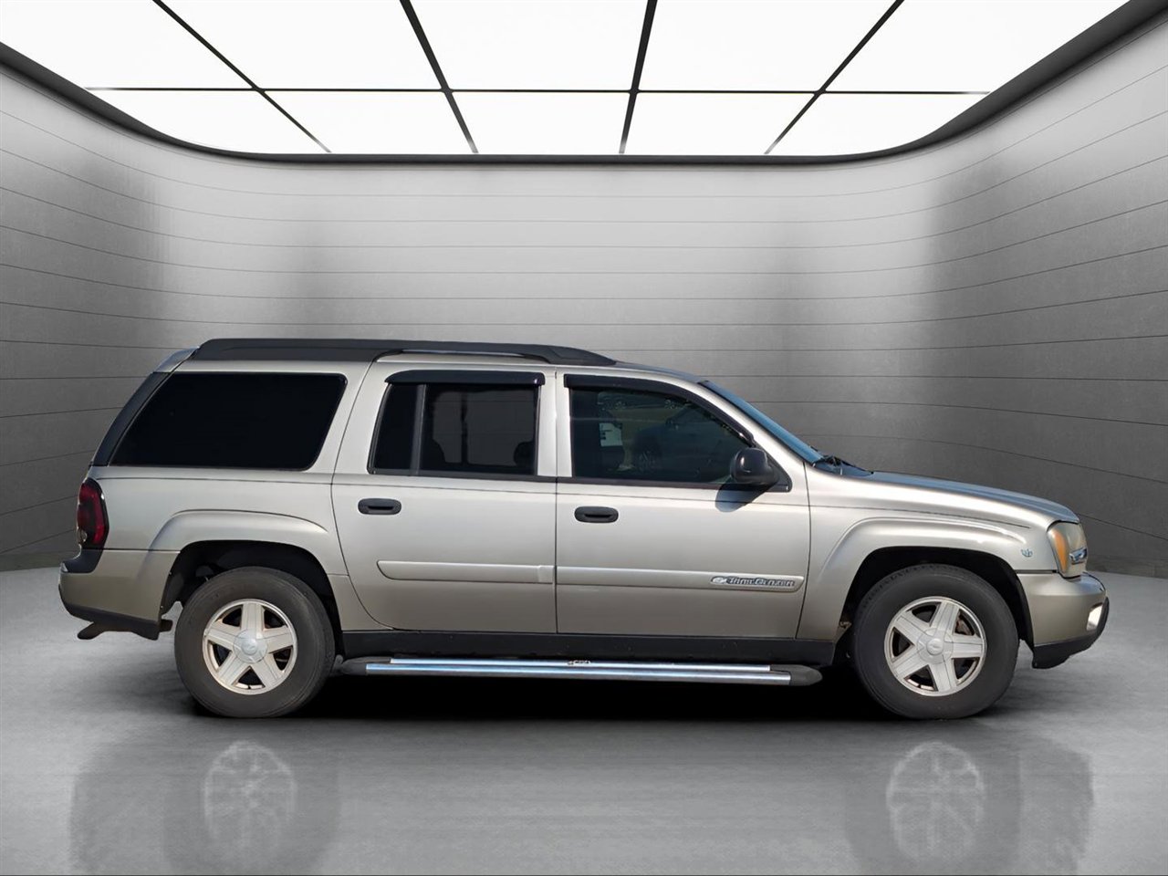 Used 2003 Chevrolet TrailBlazer EXT LS 2WD image 4