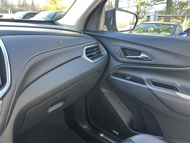 Used 2022 Chevrolet Equinox Premier image 37