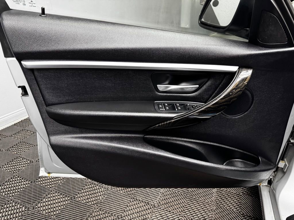 Used 2016 BMW 328i Sedan image 38