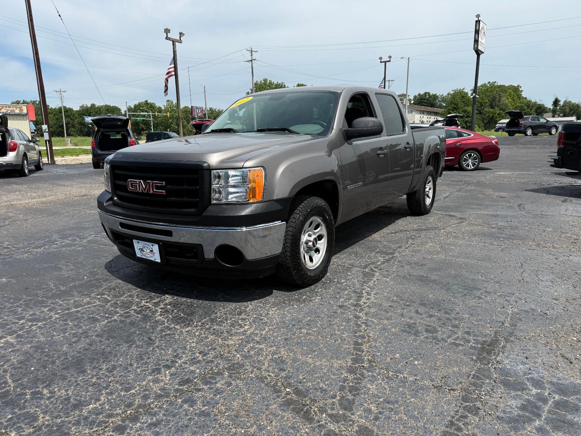 Used 2012 GMC Sierra 1500 W/T AWD/4WD image 2