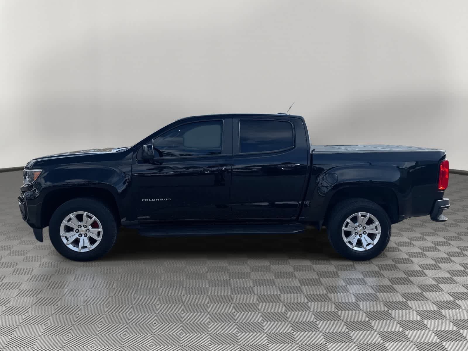 Used 2022 Chevrolet Colorado LT w/ LT Convenience Package RWD image 8