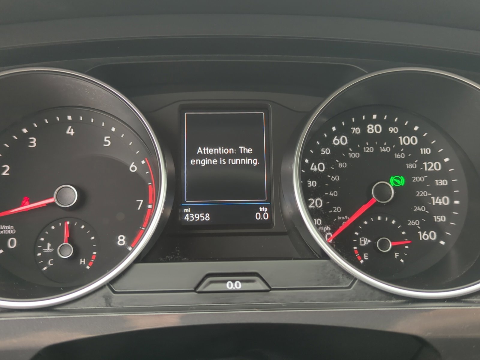 Used 2020 Volkswagen Tiguan S image 11