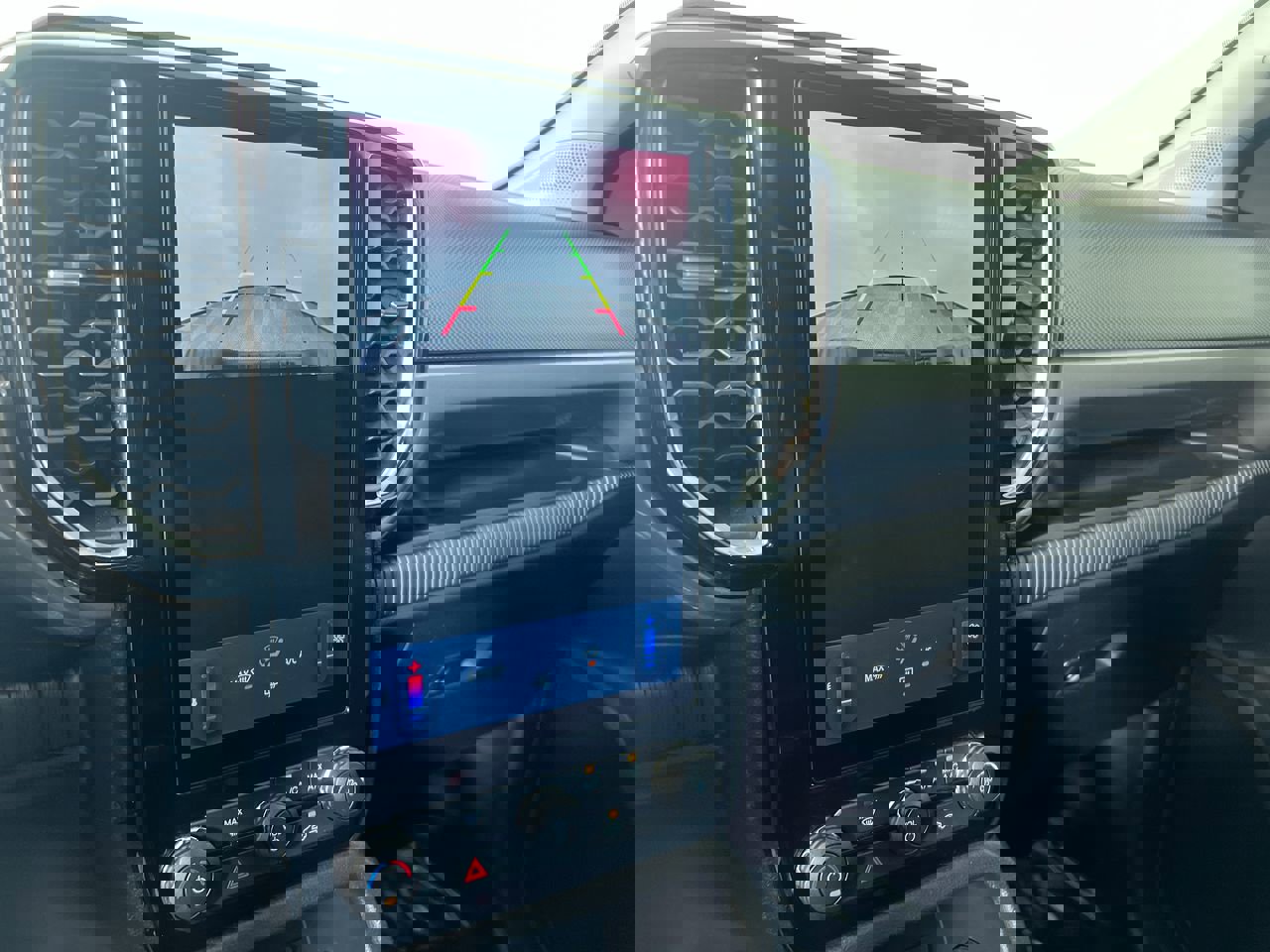 Used 2024 Ford Ranger XLT image 27