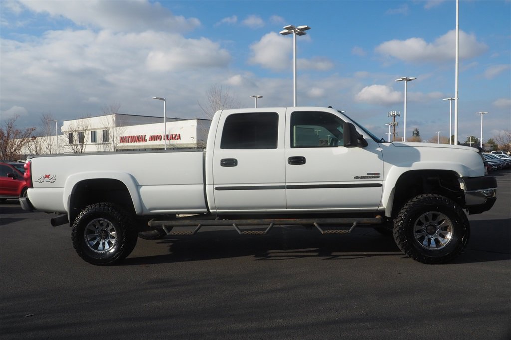 Used 2003 Chevrolet Silverado 2500 LT w/ Skid Plate Package image 4