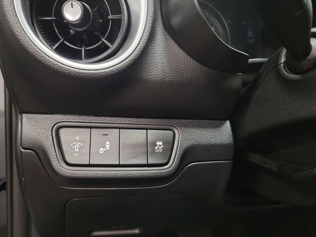 Used 2024 Kia Forte LXS w/ LXS Technology Package FWD image 24