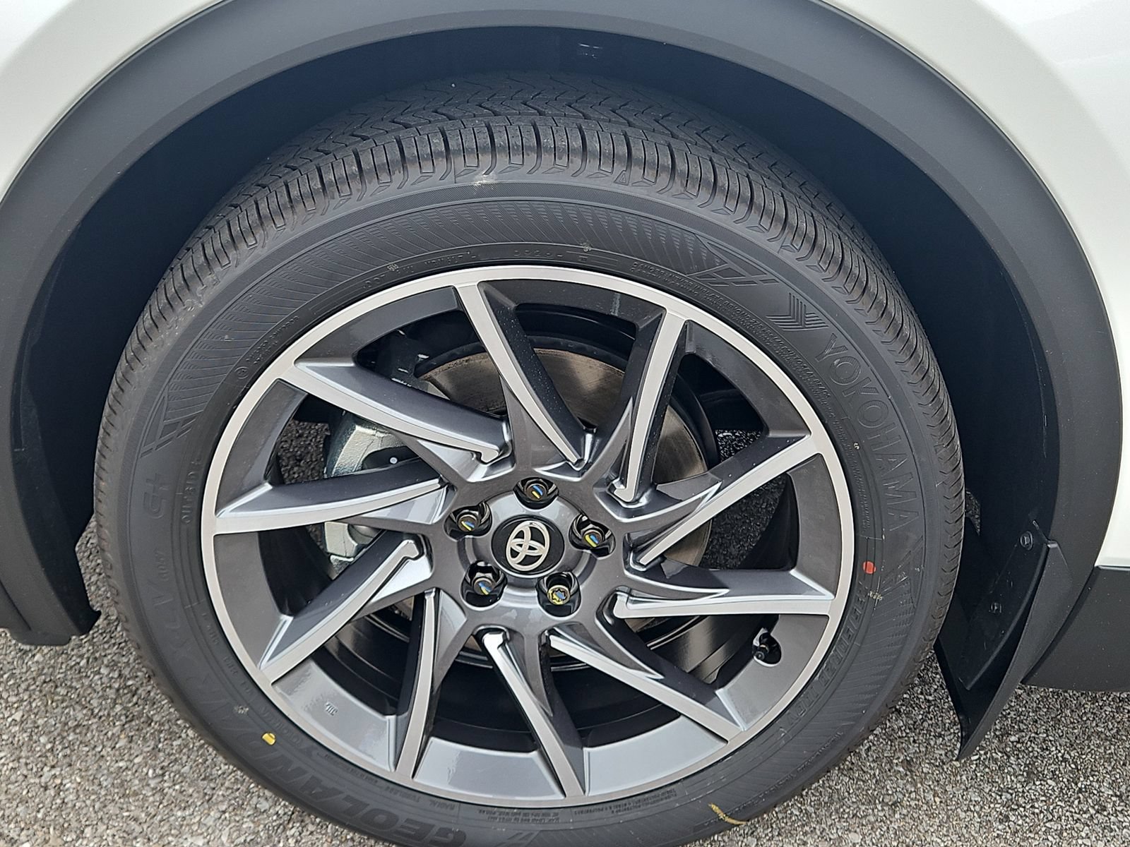 New 2026 Toyota C-HR AWD/4WD image 6