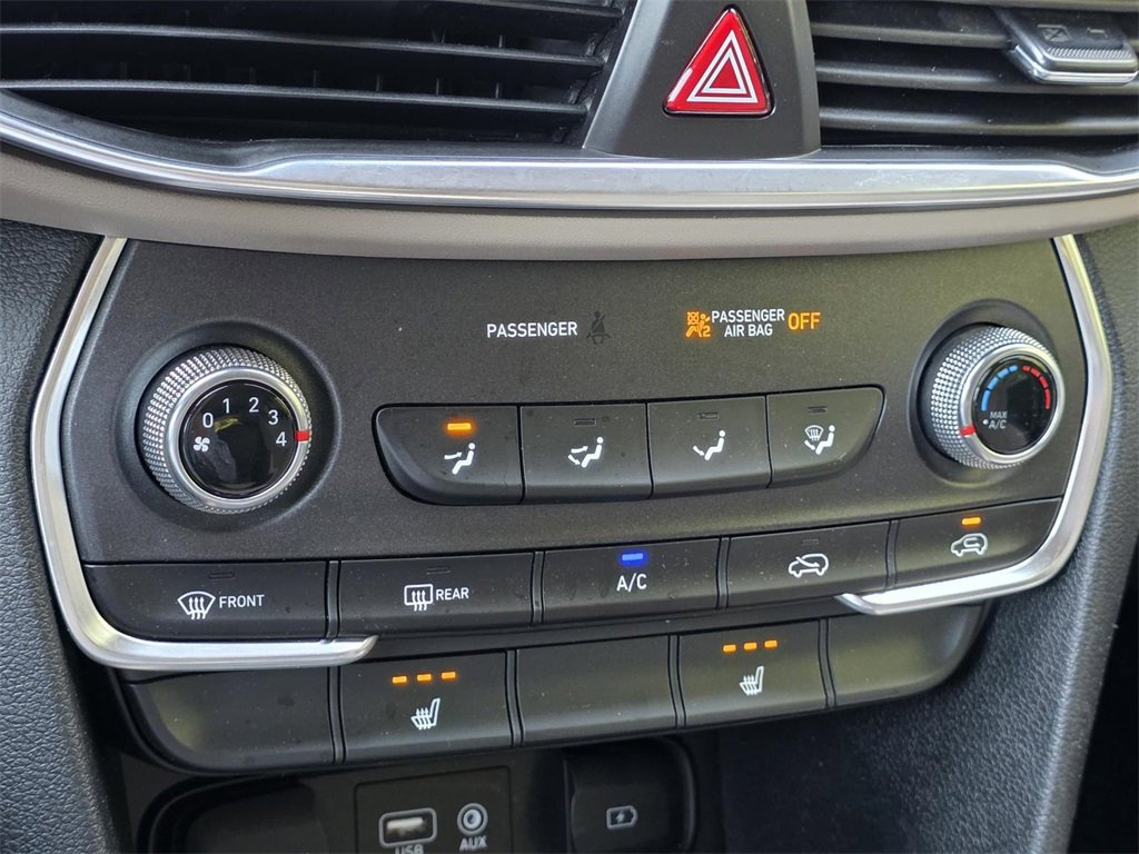 Used 2020 Hyundai Santa Fe SEL image 19