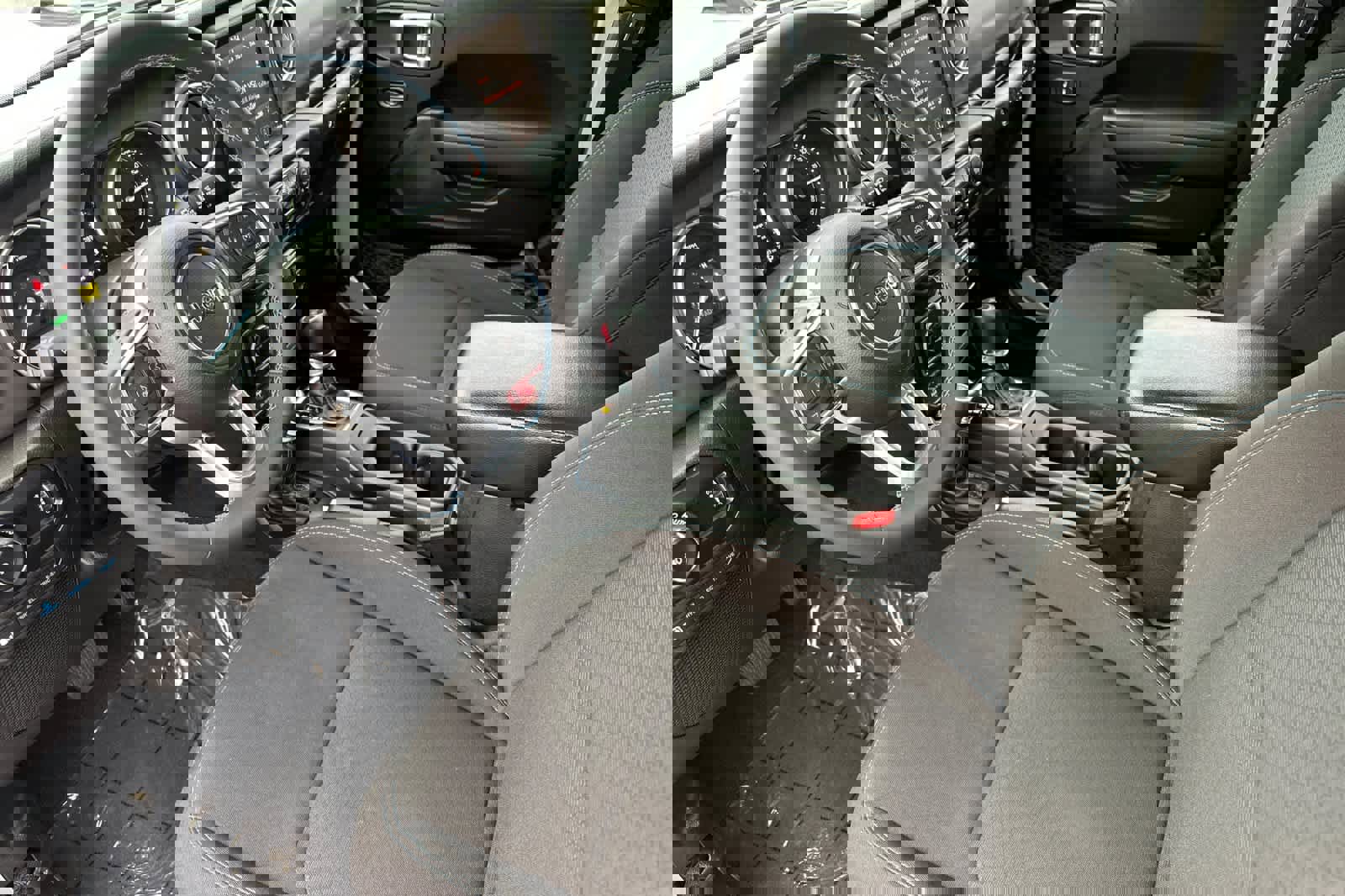 Used 2023 Jeep Wrangler Unlimited Rubicon 4xe w/ Steel Bumper Group image 11