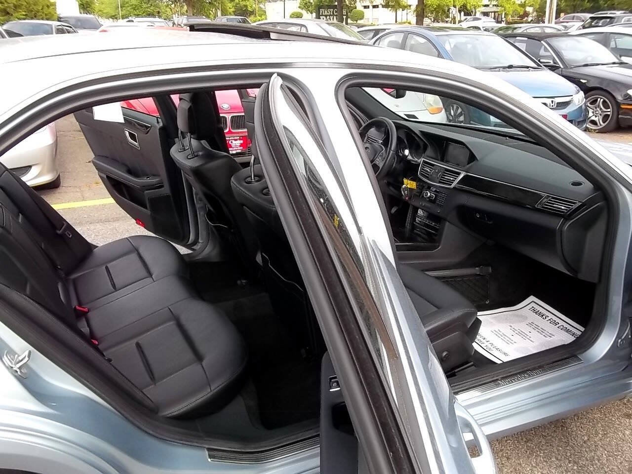 Used 2013 Mercedes-Benz E 350 4MATIC Sedan image 10