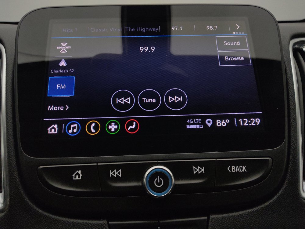 Used 2021 Chevrolet Malibu LT FWD image 25