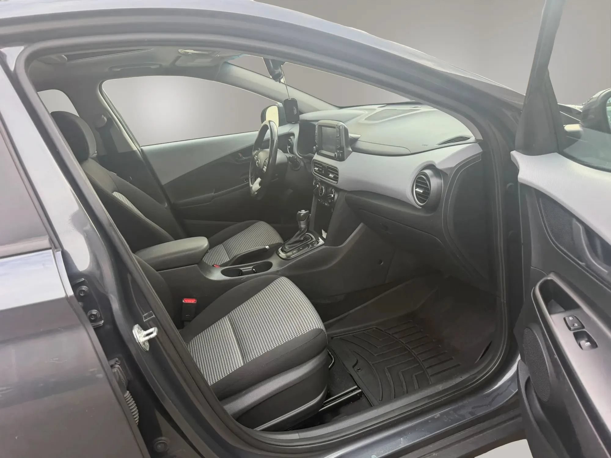 Used 2019 Hyundai Kona SEL w/ SEL Tech Package 02 AWD/4WD image 28
