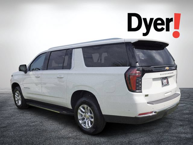 Used 2025 Chevrolet Suburban LT AWD/4WD image 6
