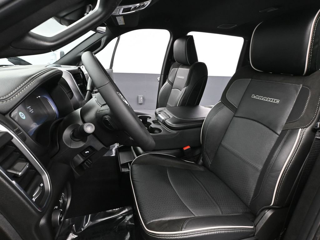 Used 2026 RAM 2500 Laramie image 26