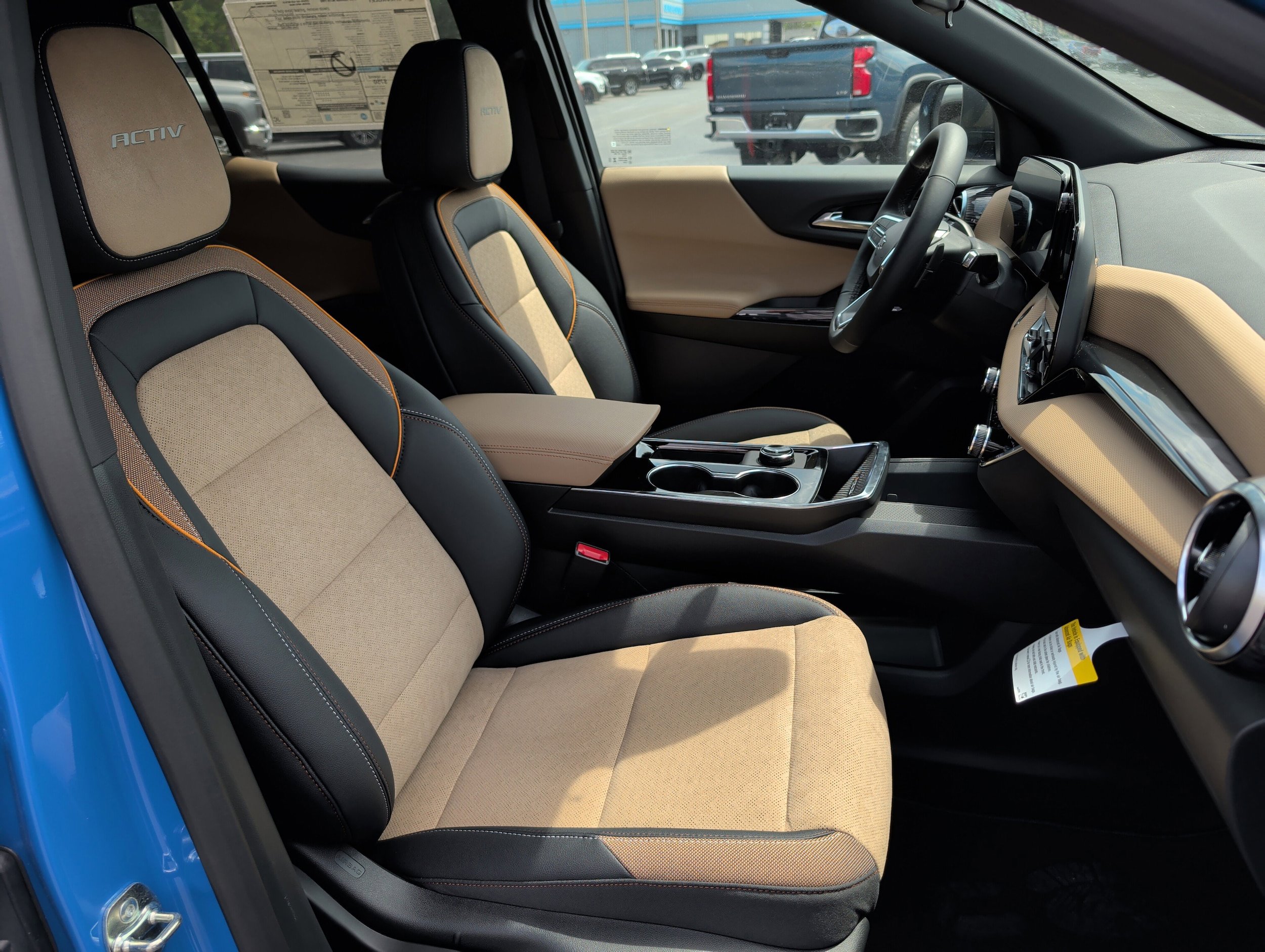 New 2026 Chevrolet Equinox ACTIV FWD image 17