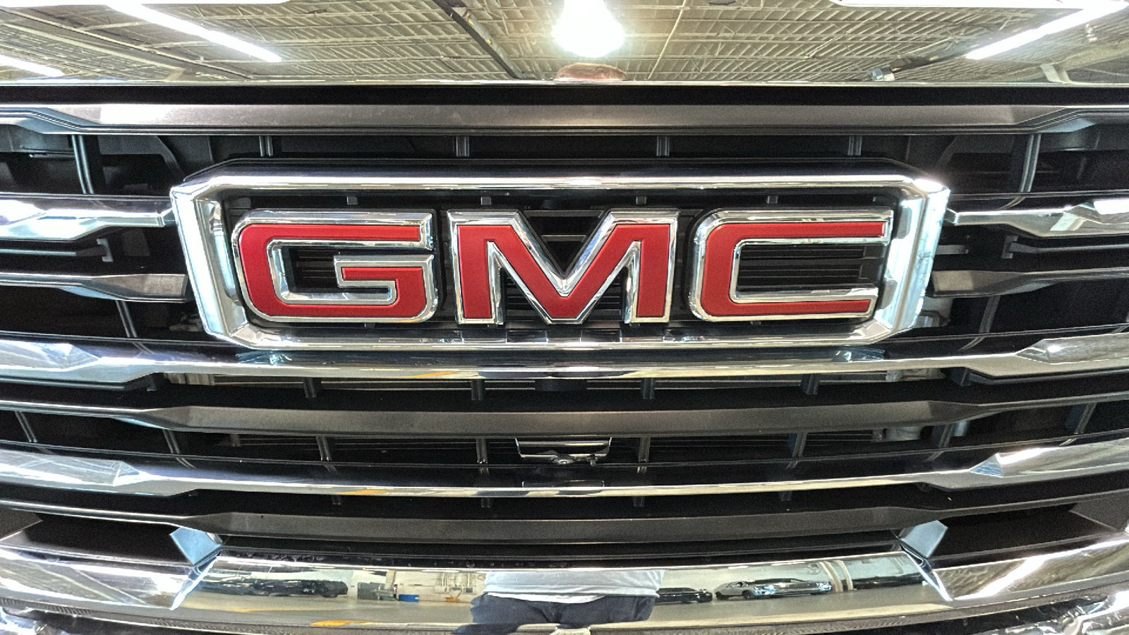 Used 2024 GMC Sierra 2500 SLT w/ SLT Premium Package AWD/4WD image 10