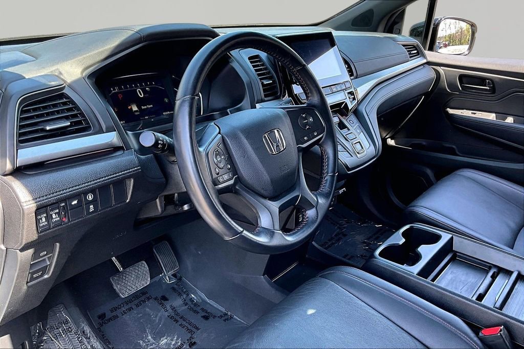 Used 2024 Honda Odyssey Sport image 14