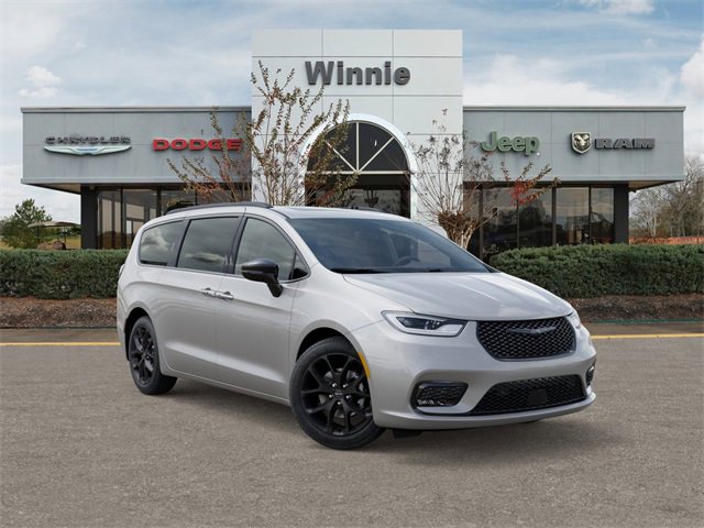 New 2026 Chrysler Pacifica Limited w/ S Appearance Package image 5