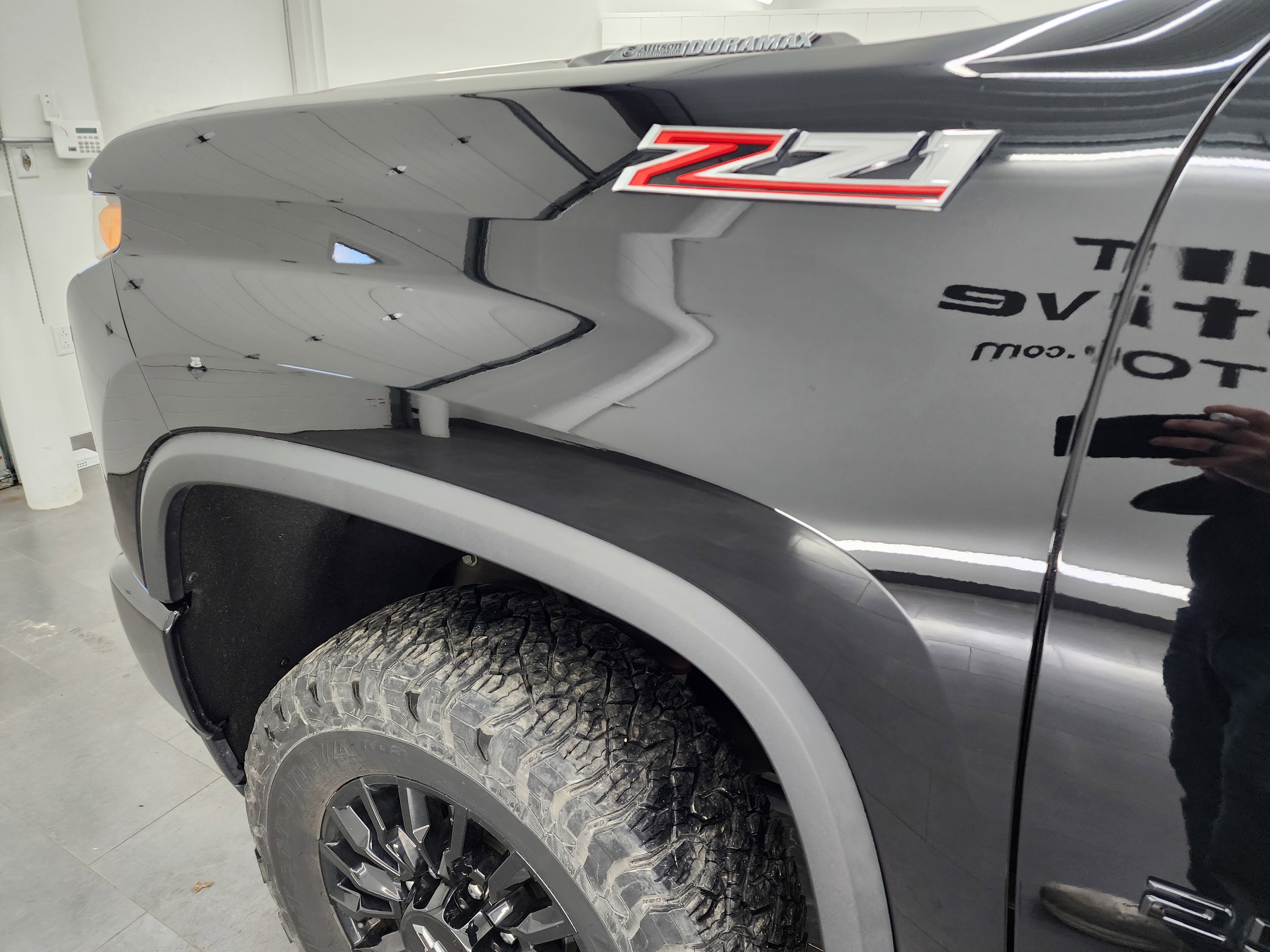 Used 2023 Chevrolet Silverado 2500 LTZ w/ LTZ Plus Package AWD/4WD image 38