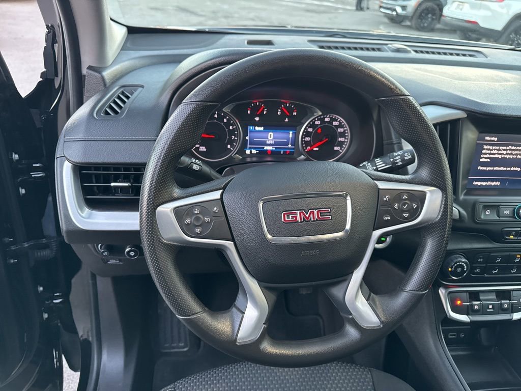 Used 2024 GMC Terrain SLE image 13