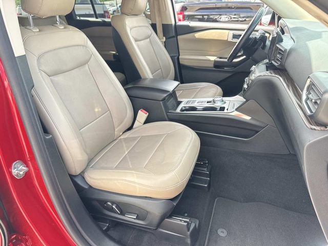 Certified 2020 Ford Explorer Limited RWD image 11
