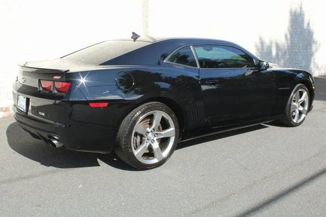 Used 2011 Chevrolet Camaro SS w/ RS Package image 16