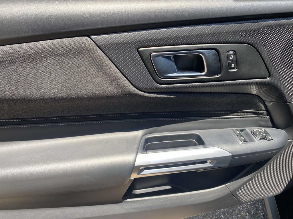 Used 2024 Ford Mustang GT RWD image 17