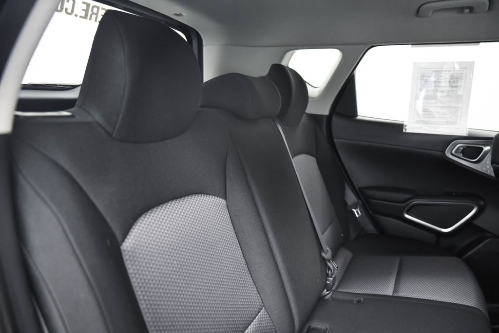 Used 2024 Kia Soul LX w/ Option Group 015 image 14