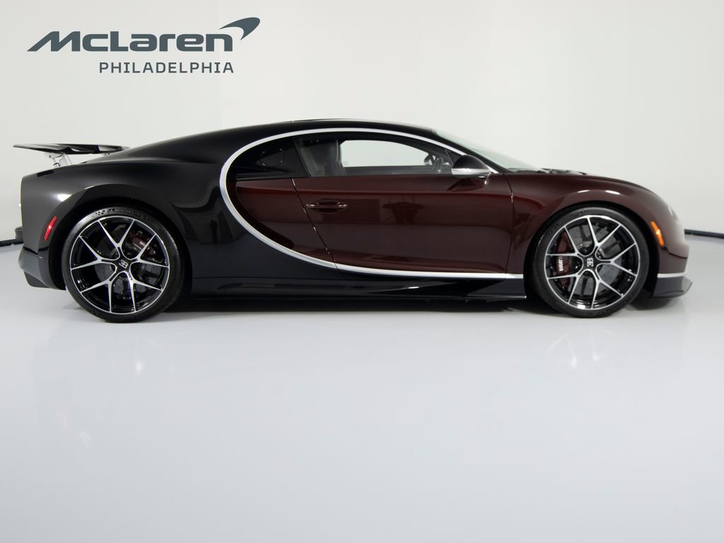 Used 2019 Bugatti Chiron image 4