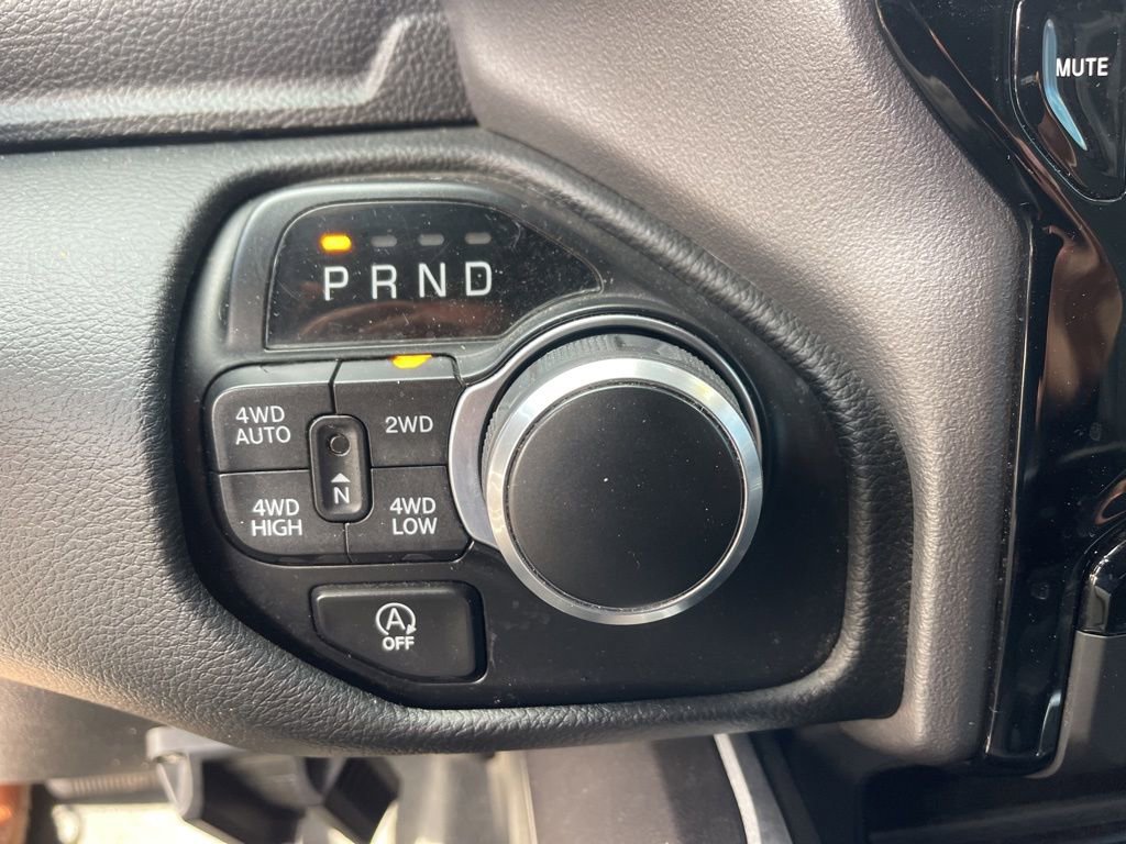 Used 2021 RAM 1500 Big Horn image 17
