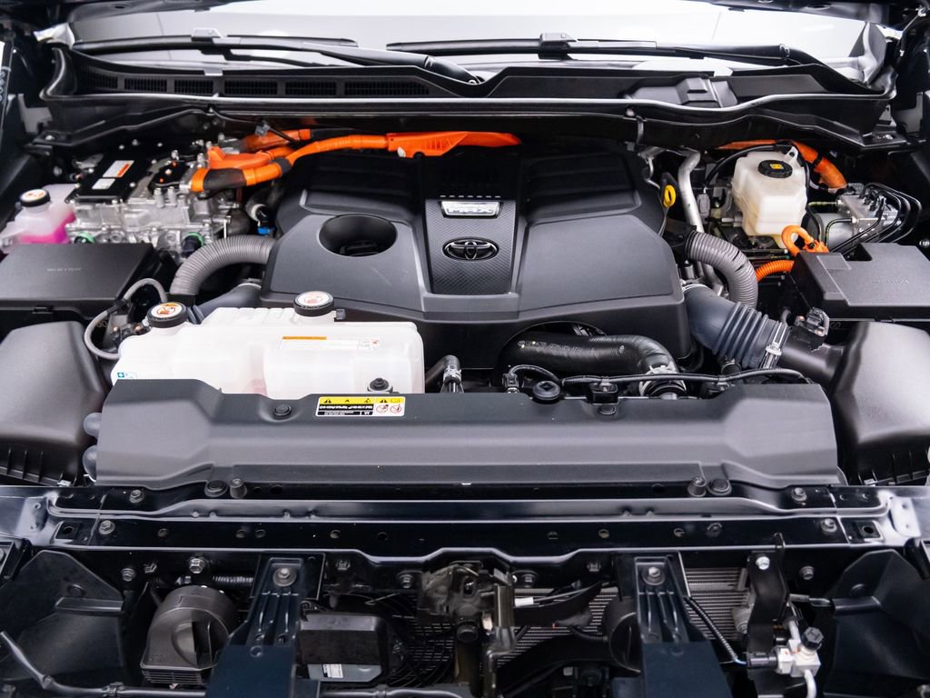 Used 2024 Toyota Sequoia Capstone image 33