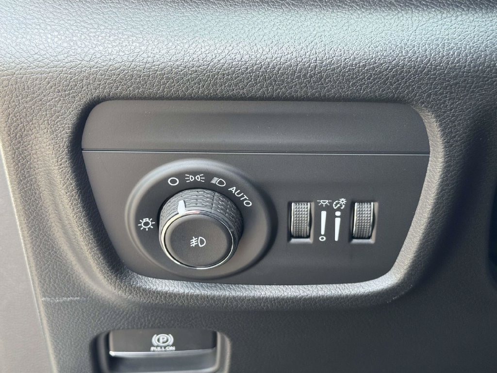 New 2026 Jeep Grand Cherokee Limited AWD/4WD image 27
