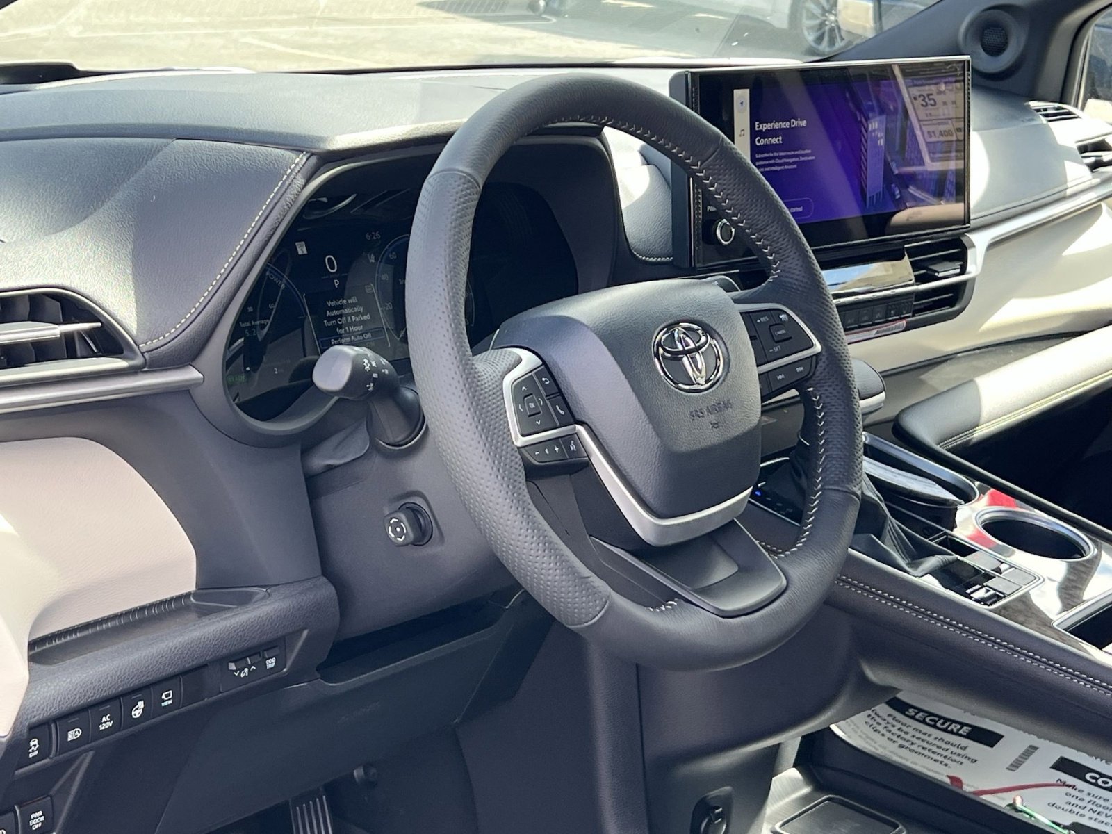 New 2026 Toyota Sienna Platinum image 11