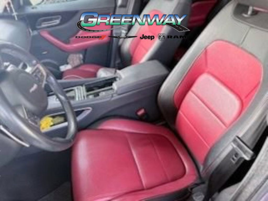 Used 2020 Jaguar F-PACE R-Sport AWD/4WD image 13