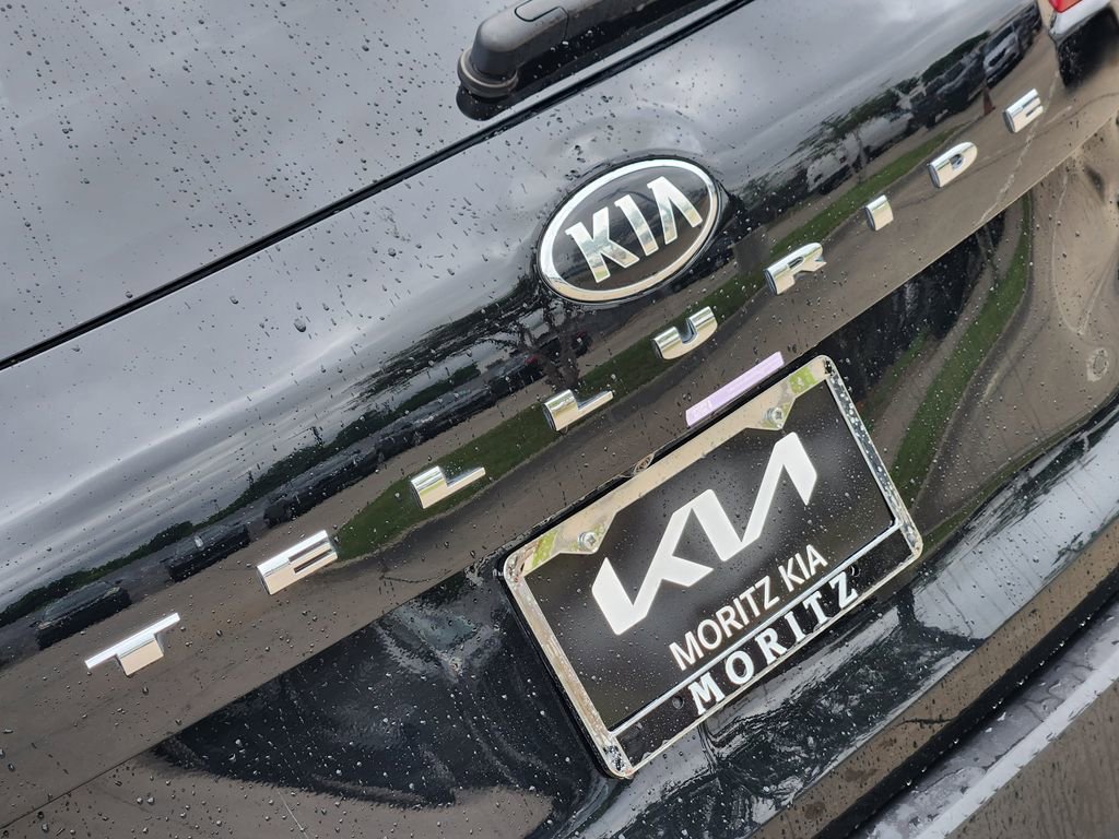 Certified 2021 Kia Telluride S image 19