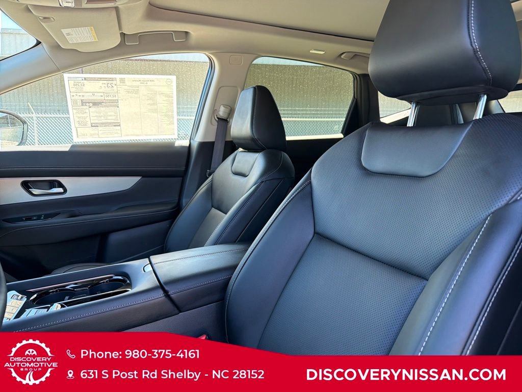 New 2026 Nissan Murano SL image 14