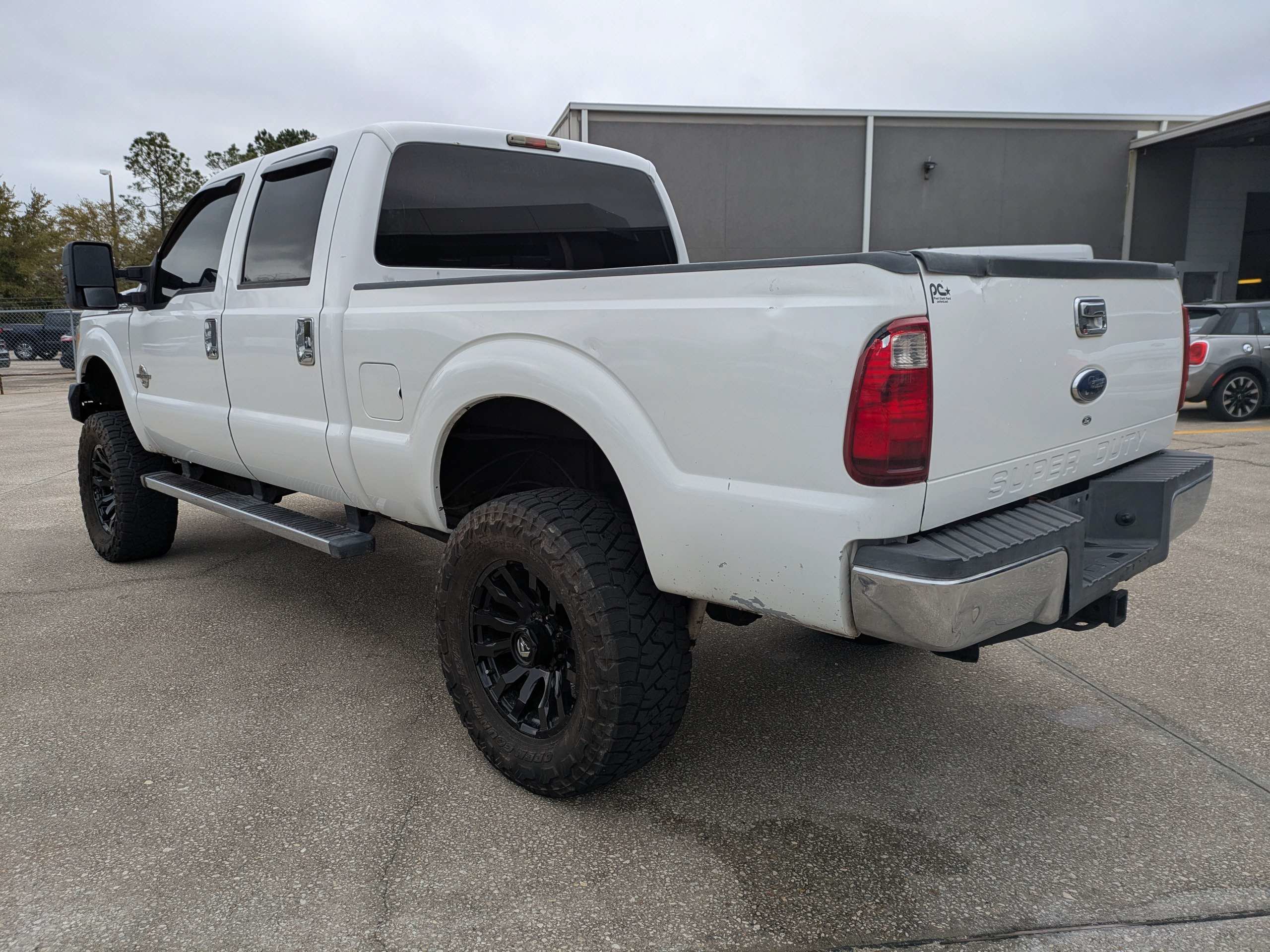 Used 2011 Ford F250 XLT AWD/4WD image 6