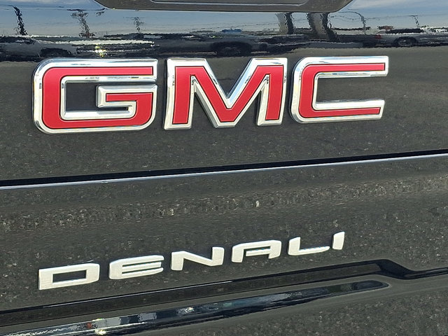 Used 2020 GMC Sierra 1500 Denali w/ Technology Package AWD/4WD image 39