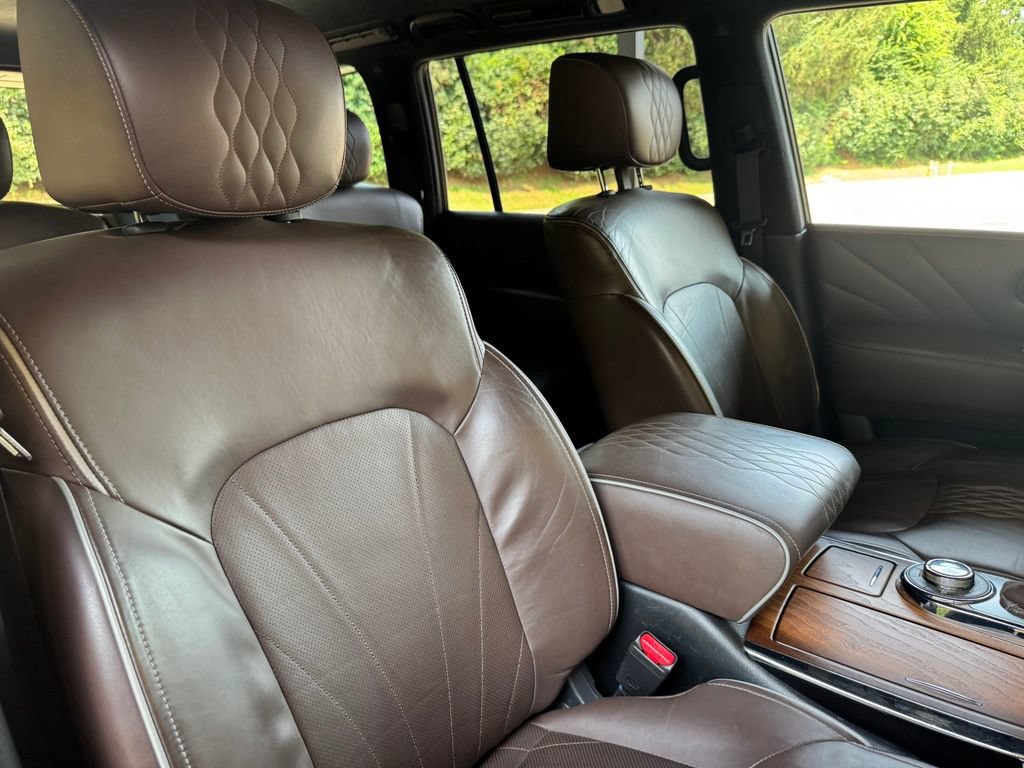 Used 2017 INFINITI QX80 Limited AWD/4WD image 34