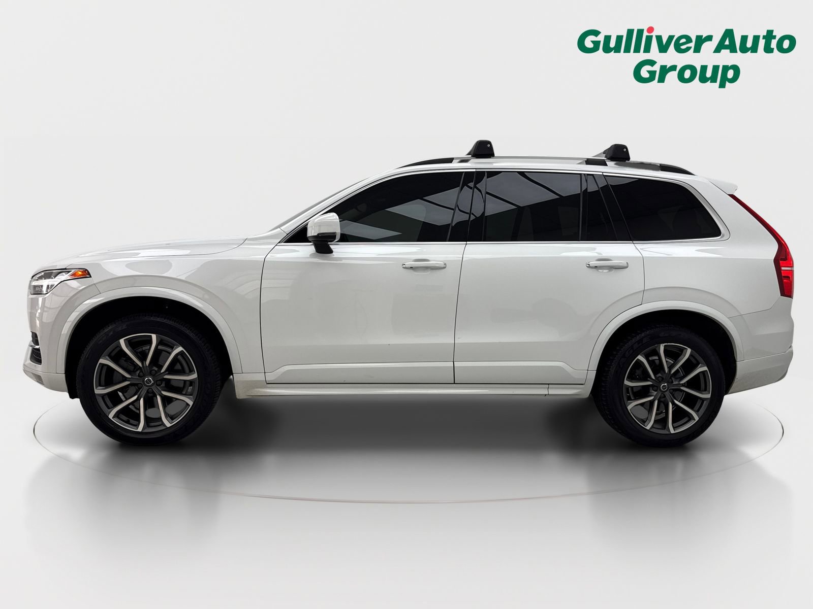 Used 2019 Volvo XC90 T5 Momentum w/ Protection Package Premier FWD image 3