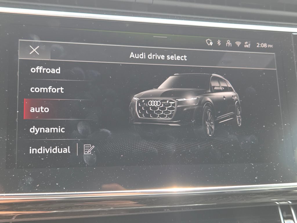Certified 2026 Audi Q7 2.0T Premium Plus AWD/4WD image 15