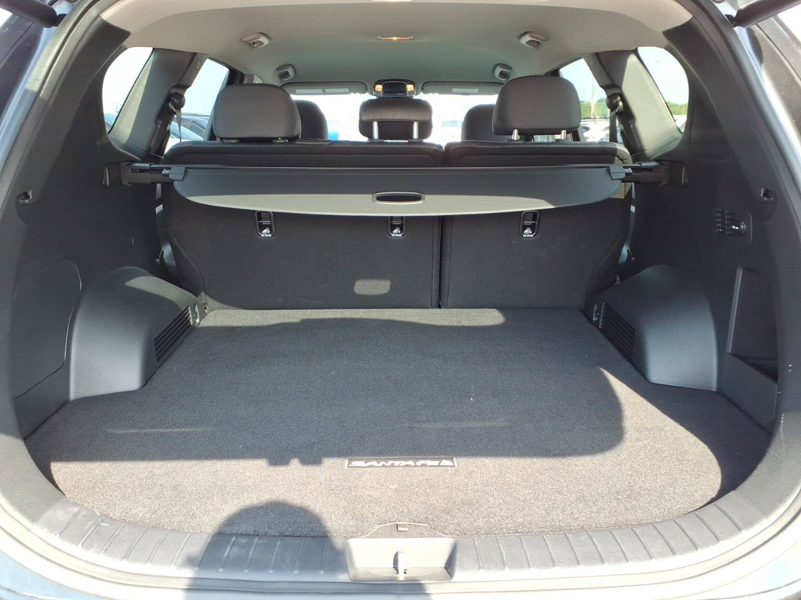 Used 2023 Hyundai Santa Fe SEL FWD image 29