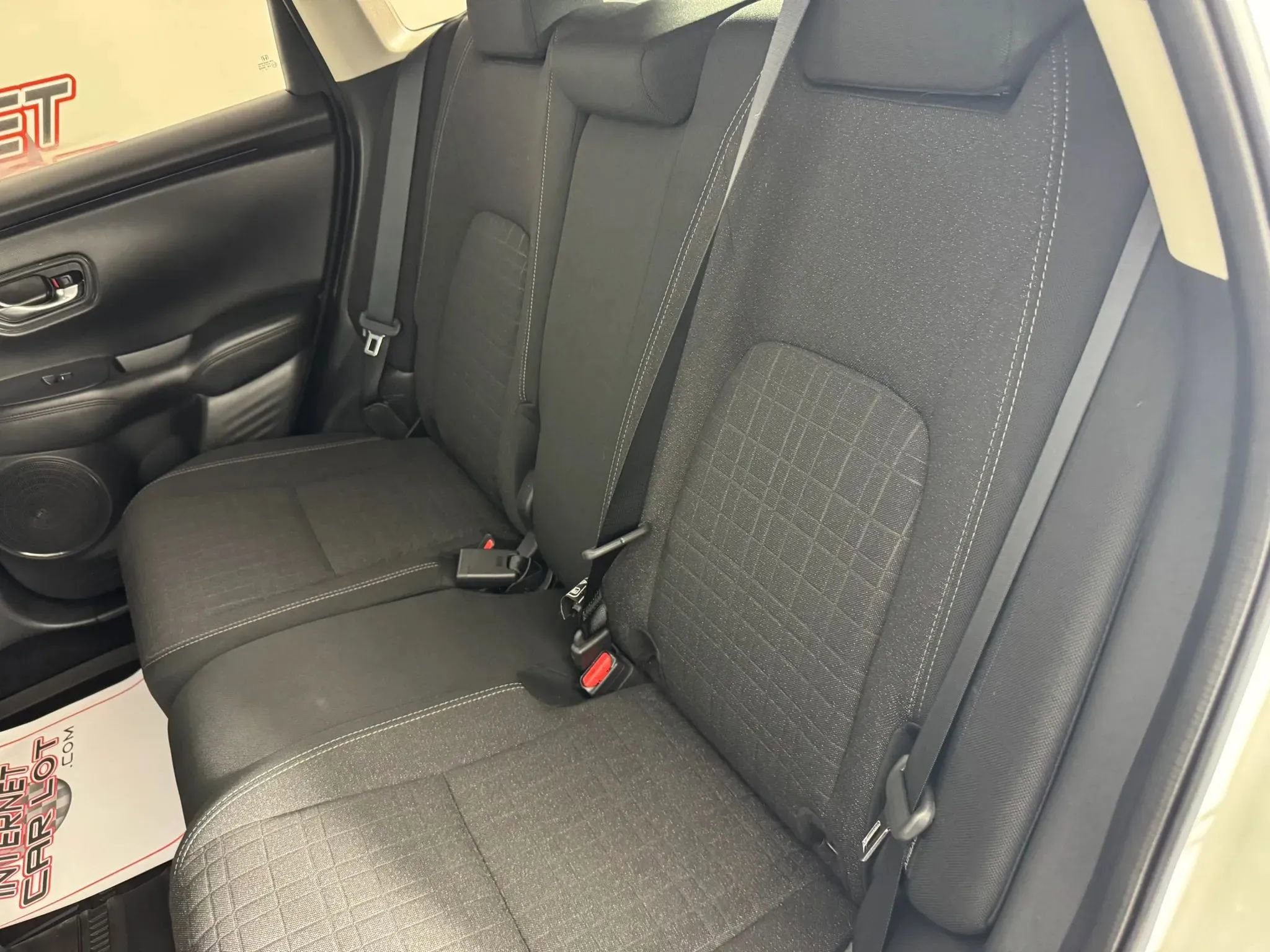 Used 2023 Honda HR-V LX image 33