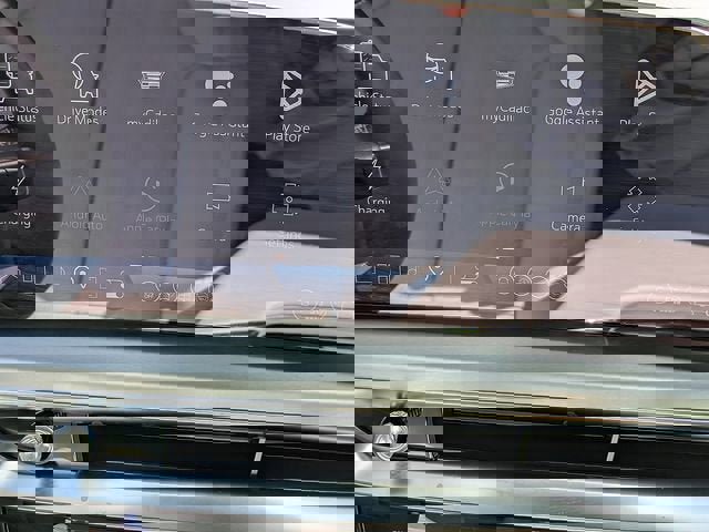 New 2026 Cadillac Lyriq Luxury image 19