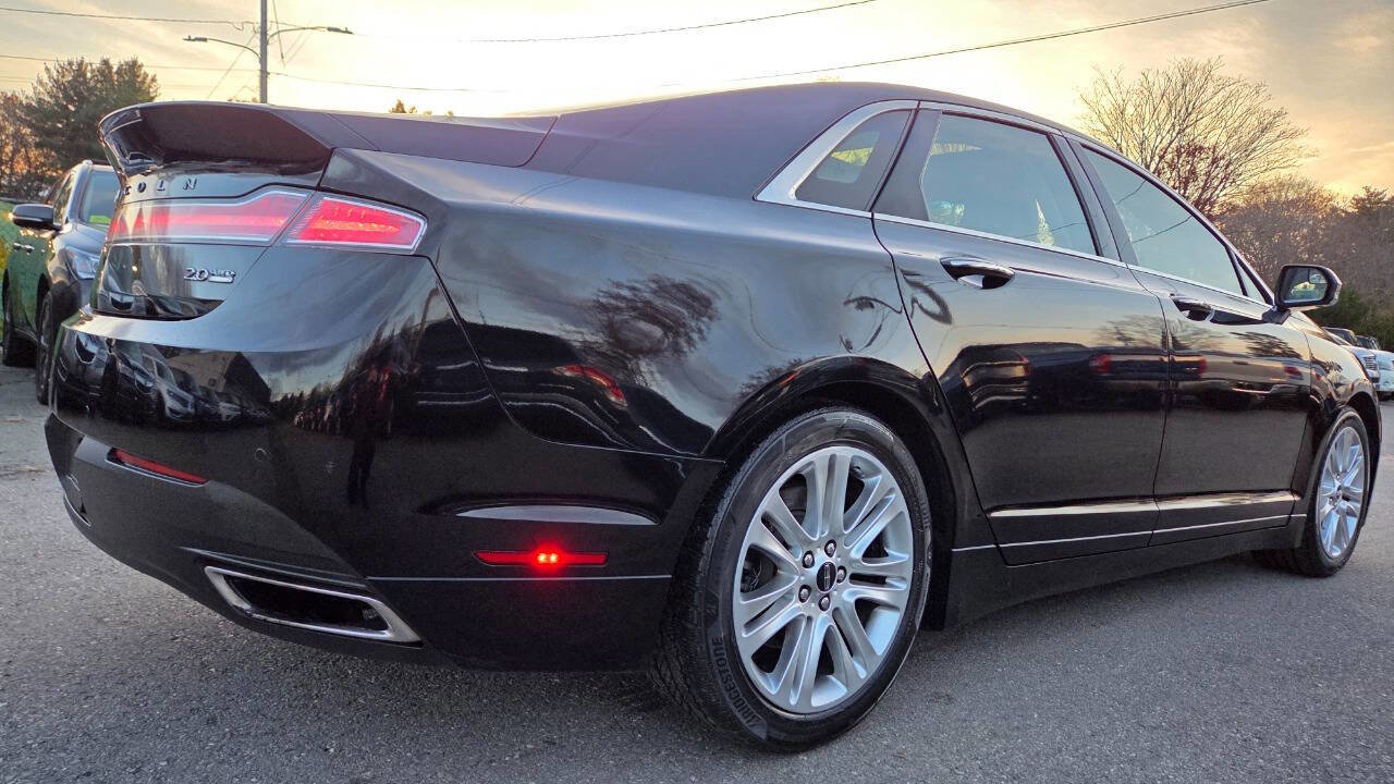 Used 2016 Lincoln MKZ AWD w/ Technology Package image 14